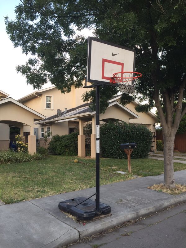 Basketball hoop regulation size for Sale in San Leandro, CA OfferUp