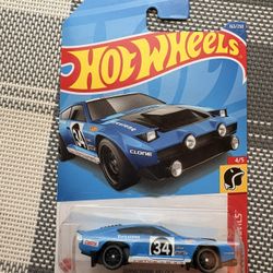 Hot Wheels Dimachinni Veloce: HW Dirt Devils