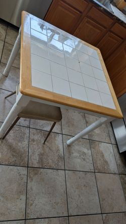 Table, 4 top