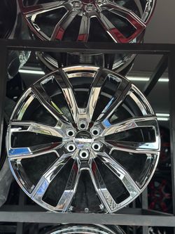 Chrome Multi-Spoke Alloy Wheel Rim