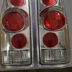 Fit 1997-2003 Ford F150 1999-2007 F250 F350 F450 SuperDuty Tail Lights last one