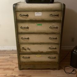 Vintage Industrial Metal Dresser / Filing Cabinet – Rustic Patina