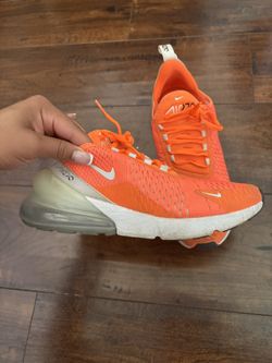 Nike 270s