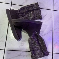 UGG used 8 Women’s boot 