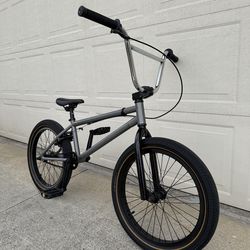 Fit Bike Co BMX