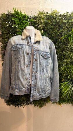 Light Wash Denim Jacket with Sherpa Collar