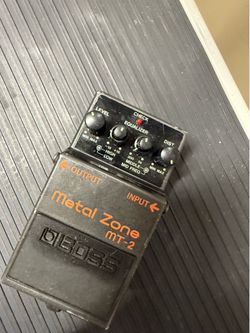 Boss Metal Zone MT-2 Distortion Pedal