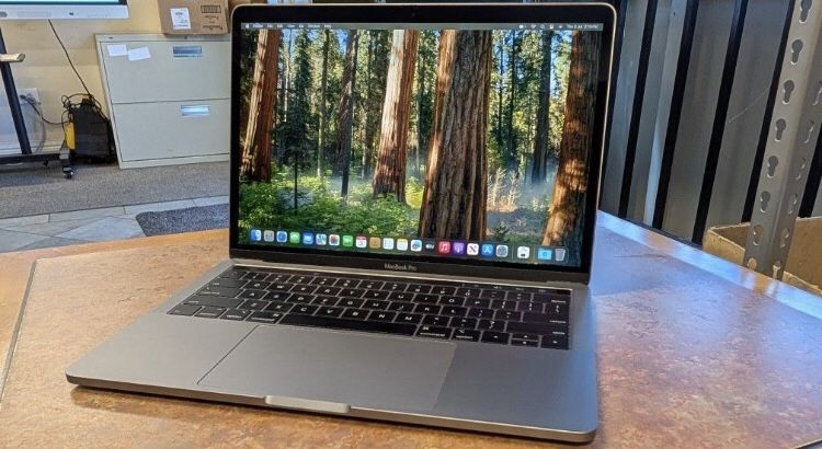 Apple MacBook Pro 13” 2019 Quad Core i7 16GB 256GB SSD