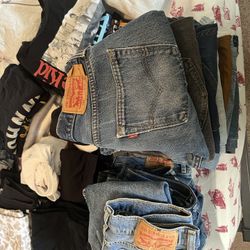 Full bag Of women clothing 