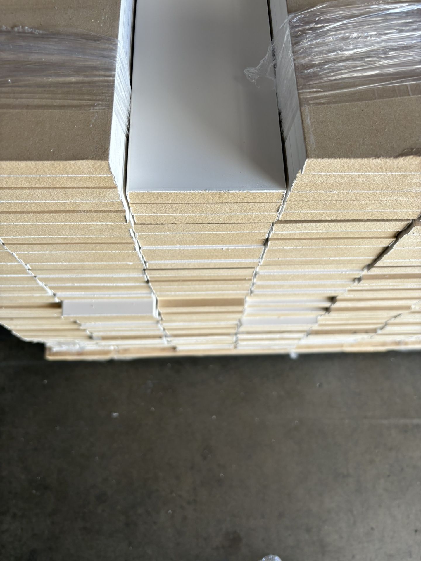 $7.89/pc Special price 3-1/2 inch  Flat/Squared Wall base Baseboard Moulding 16 Feet     $7.89 per piece     16 feet /pc  
