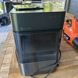 Icemaker