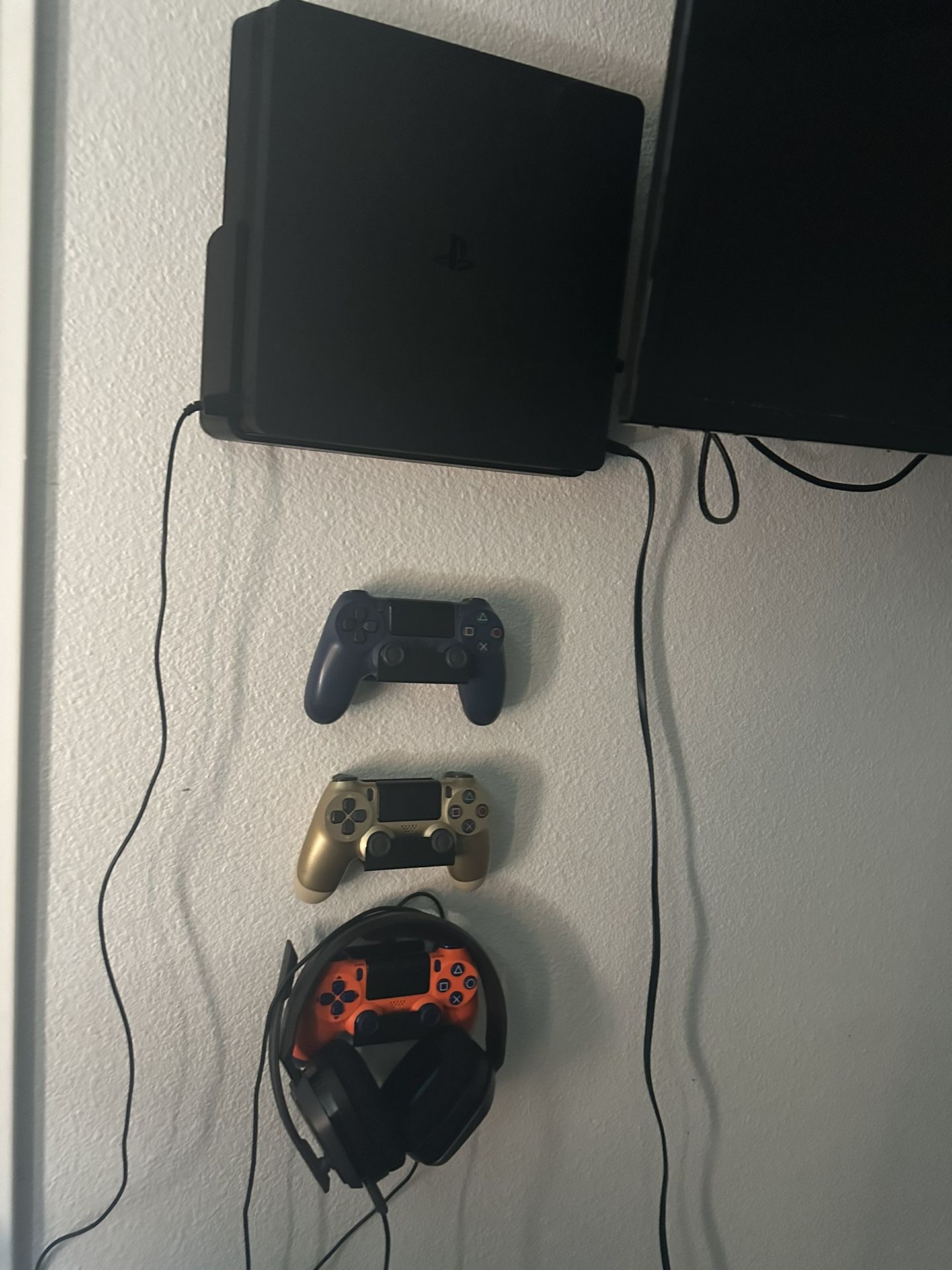 PS4 With Extras