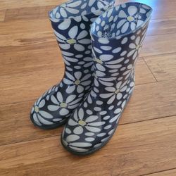 Daisy Rainboots