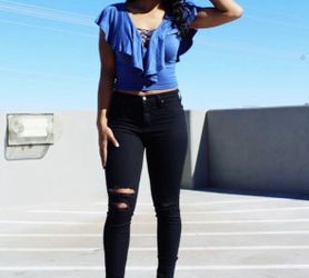 Women Crop Tops And Other Short Sleeve Blouses