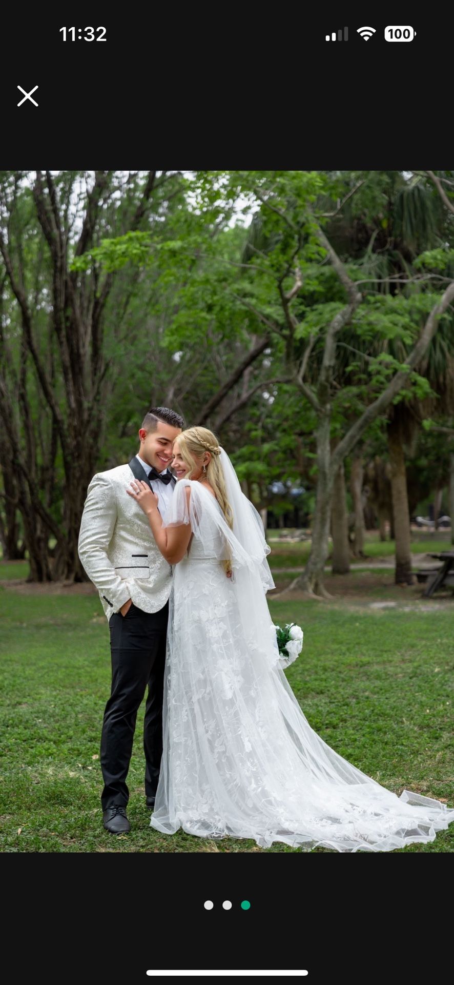 Wedding Dress( Almost New)