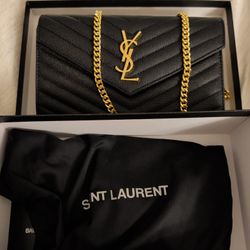 Saint Laurent Cassandre Chain Wallet 