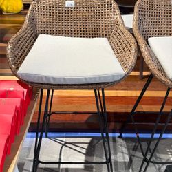  Outdoor Wicker and Iron Low Back Bar stools