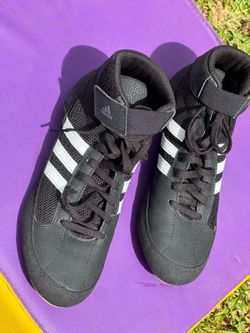 Size 7 wrestling shoes