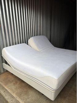 Sleep Number i8 FlexTop King Smart Bed + Base | Delivery & Setup Available