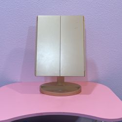 Impression Trifold LED mirror 