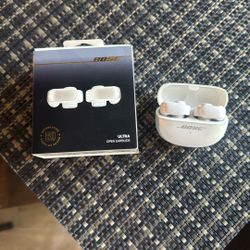 Bose Ultra Open Earbuds 