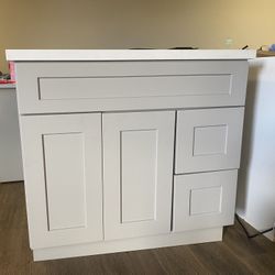 36 inch solid wood Bathroom vanity with quartz countertop and sink only $369 a set!