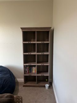 Book shelves x2