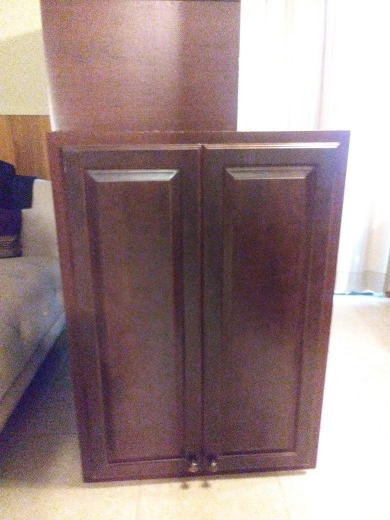 Kitchen Cabinets