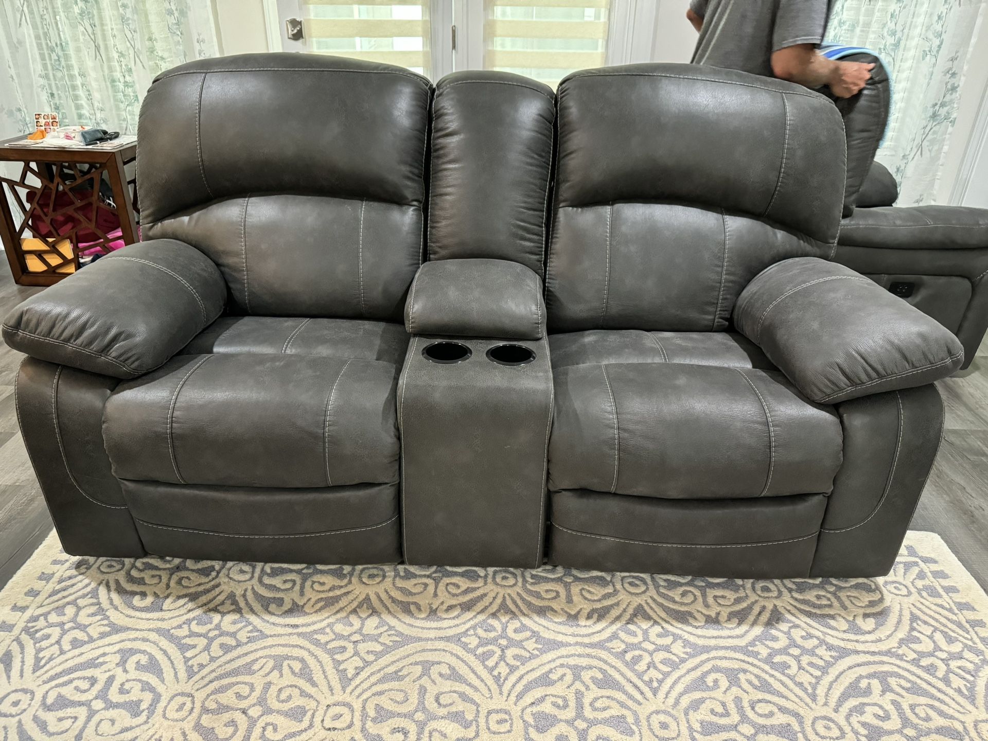 Power Loveseat Recliner With Console