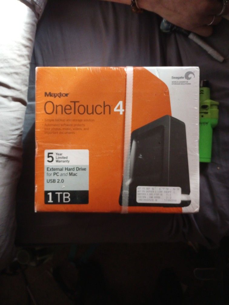 Seagate Maxtor 4 1 TB Ext. Hard Drive For PC And MAC for Sale