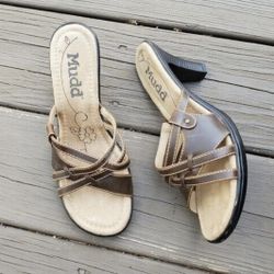 MUDD Heels Size 8