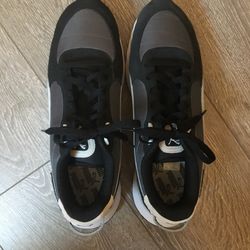 Brand New Puma Tennis Shoes 