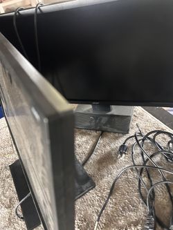 computer monitor 24” 2 available for windows pc