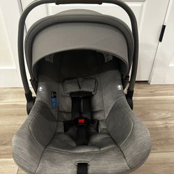 Nuna Infant Car Seat With Car Base 