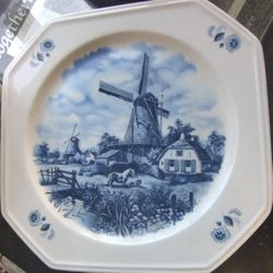 Hand painted Collector Plate