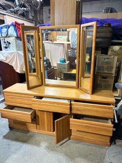 Solid Oak Bedroom Set