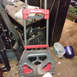Milwaukee Fold Up Dolly