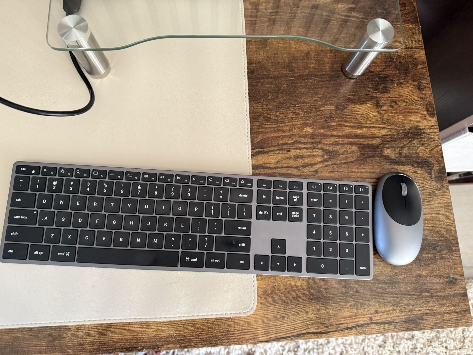 Moist And keyboard Wireless