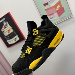 Yellow Thunder Jordan 4
