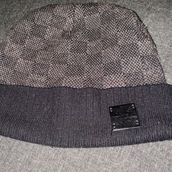 Lv Beanie