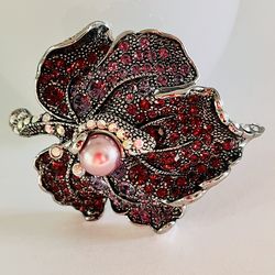 Vintage Nancy Nelson Thailand Brooch Pendant