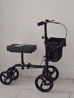 New knee scooter