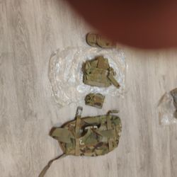 New Army Bundle Of Totes And Clip Holders