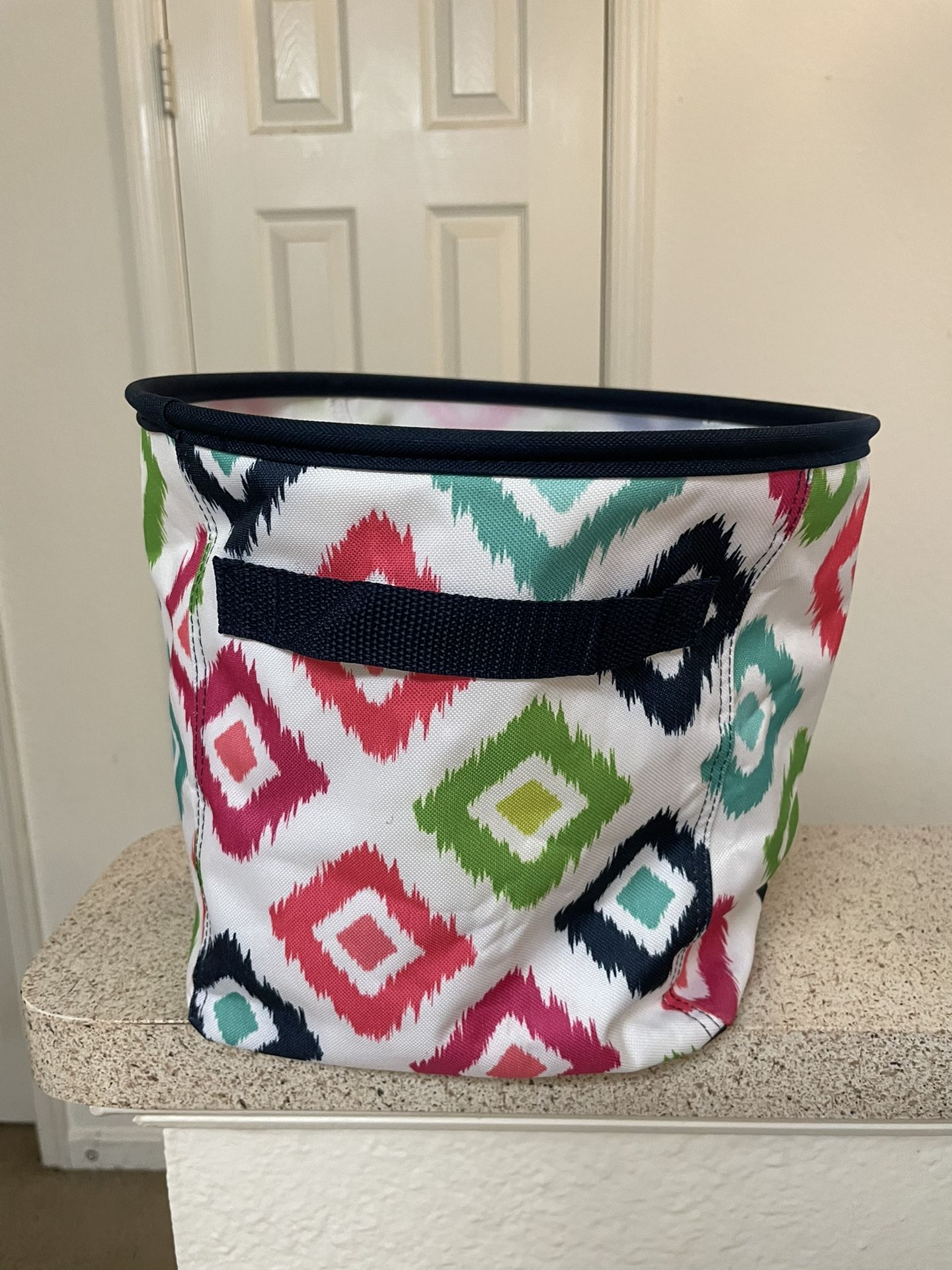 Round Storage Tote