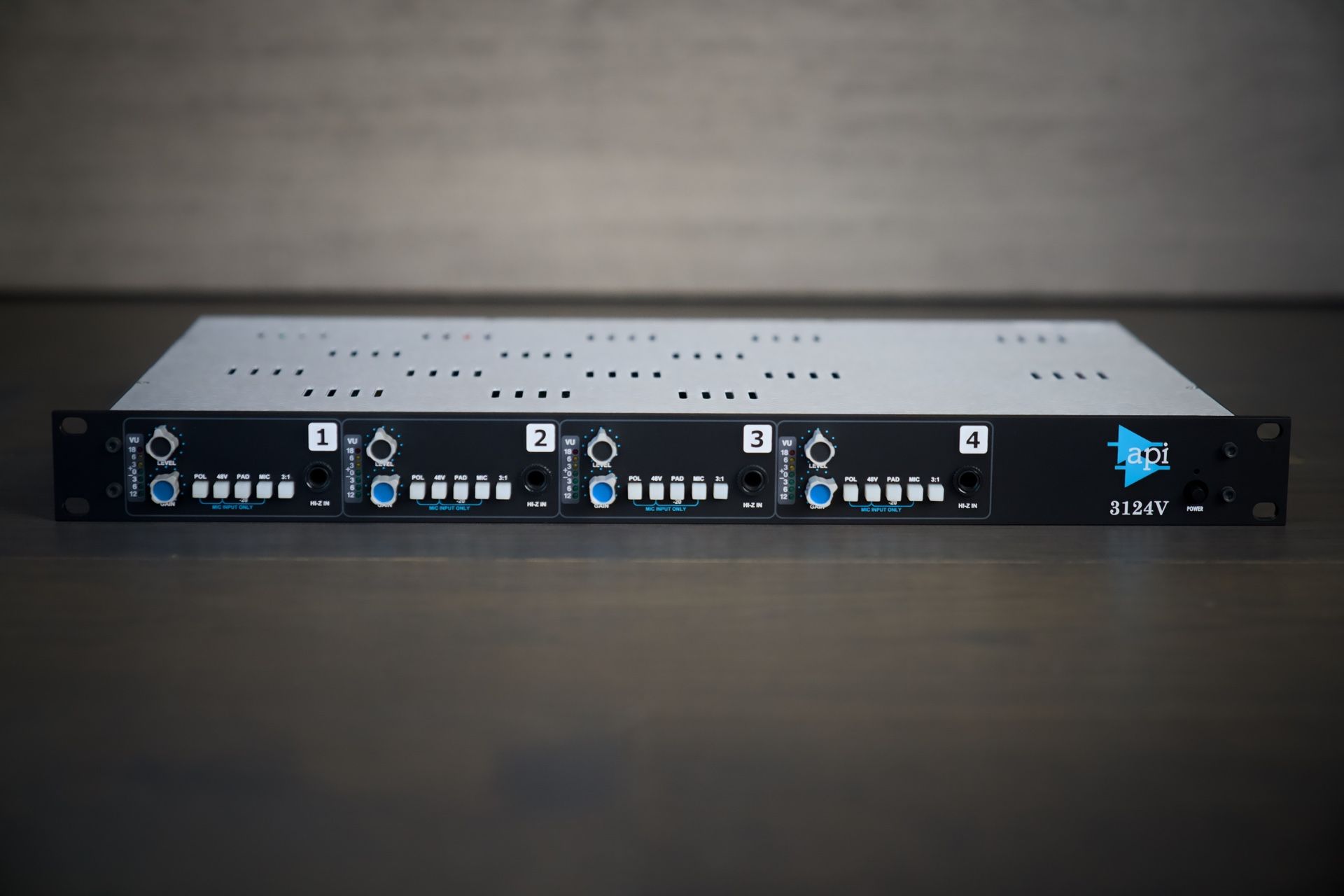 API 3124V 4-Channel Microphone Preamp