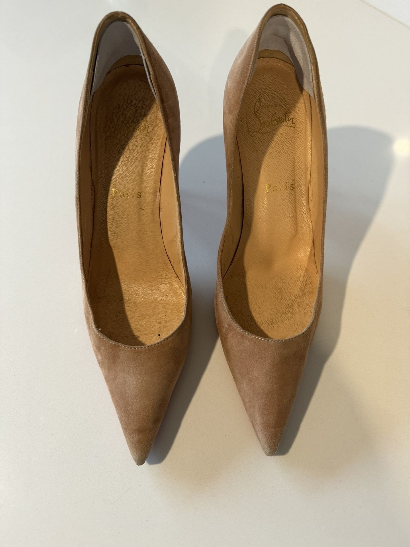 CHRISTIAN LOUBOUTIN