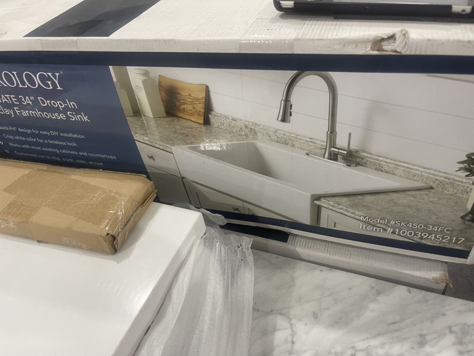 SINKOLOGY Josephine 34 in. 3-Hole Quick-Fit Farmhouse Apron Front Drop-in Single Bowl Crisp White Fireclay Kitchen Sink (680)