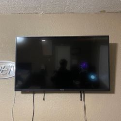 Pioneer 4K 43 inch TV