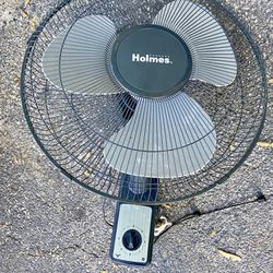 HOLMES Oscillating Wall-Mountable Fan, 16 Inch (HMF1611A-UM)