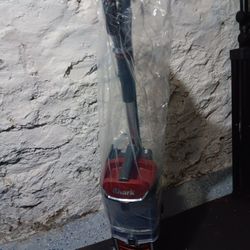 Vacuum Cleaner Shark